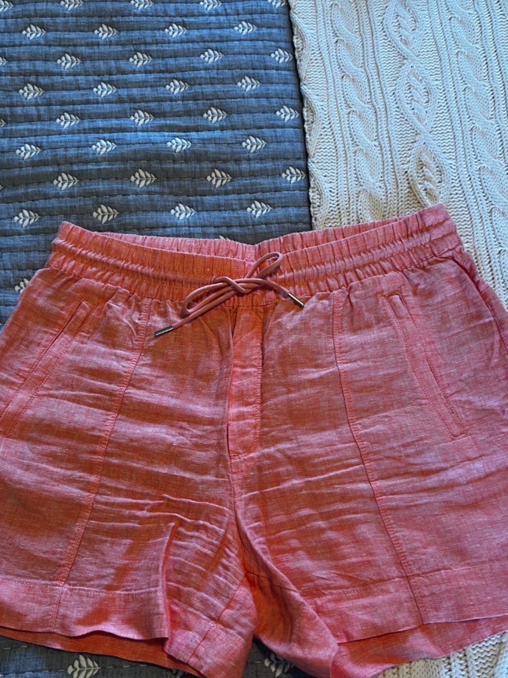 Athleta Retreat Linen Mid Rise 4" Short - Sunset Coral (Size 12)